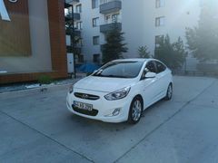 Sahibinden Hyundai Accent Blue 1.6 CRDI Mode Plus 2015 Model 