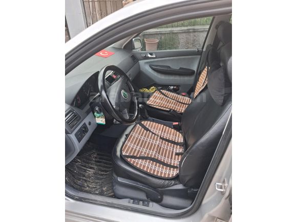 Sahibinden Skoda Fabia 1.4 Comfort 2002 Model