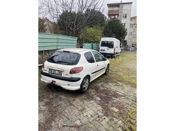 Sahibinden Peugeot 206 Van 1.4 HDI 2006 Model 