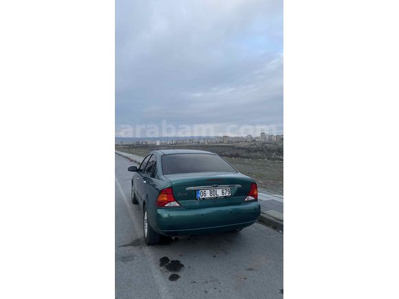 Sahibinden Ford Focus 1.6 Ghia 2001 Model 