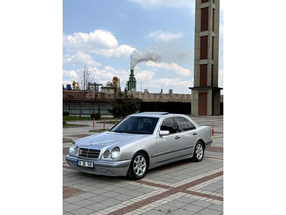 Sahibinden Mercedes - Benz E 200 Elegance 1996 Model