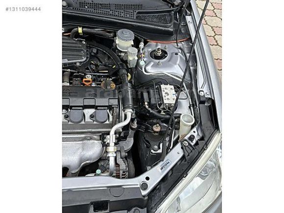 2004 MODEL DÜŞÜK KM OYNANMAMIŞ VTEC BAKIMLI MASRAFSIZ