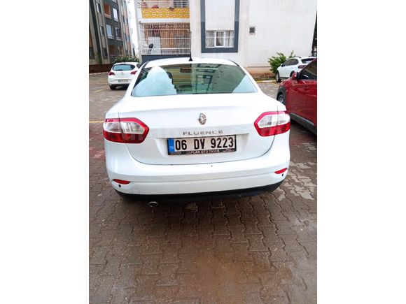 Sahibinden Renault Fluence 1.6 Business 2012 Model  217.000 km Beyaz