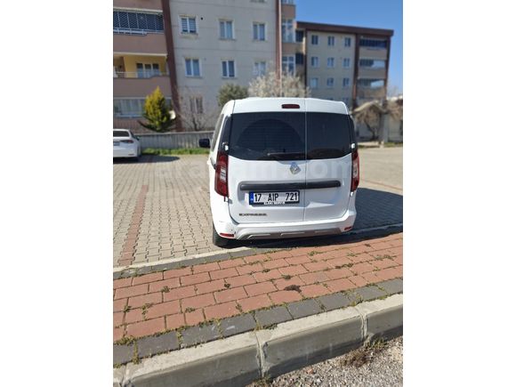 Sahibinden Renault Express Combi 1.5 BlueDCI Joy 2024 Model
