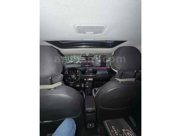Sahibinden Kia Stonic 1.0 T-GDI Elegance Plus 2024 Model 