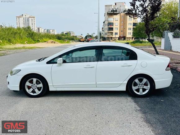 GMS MOTORS'DAN BAKIMLI-BEYAZ RENK-CİVİC
