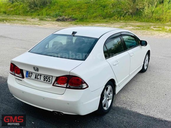 GMS MOTORS'DAN BAKIMLI-BEYAZ RENK-CİVİC