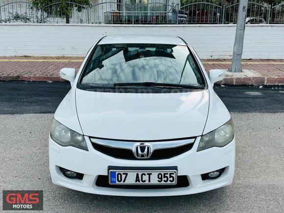 GMS MOTORS'DAN BAKIMLI-BEYAZ RENK-CİVİC