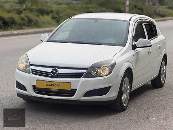 2013 MODEL/ HATASIZ AYARINDA/ 244,000 KM/ KART TAKSİT