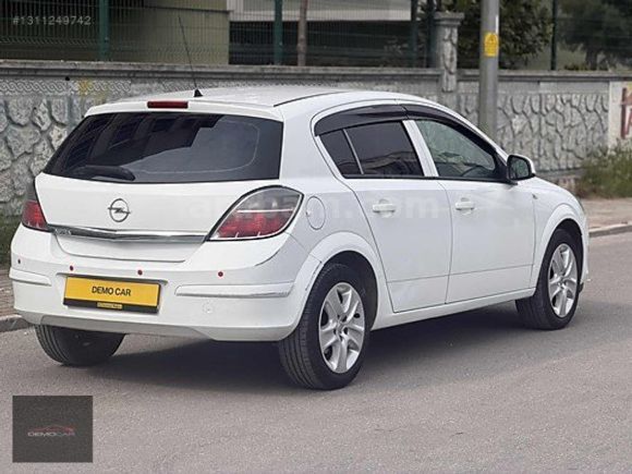 2013 MODEL/ HATASIZ AYARINDA/ 244,000 KM/ KART TAKSİT
