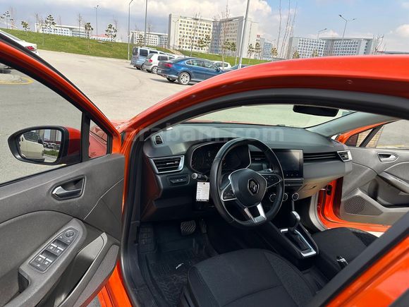 Sahibinden Değişensiz Tramersiz Temiz ClioRenault Clio 1.0 TCe Touch 
