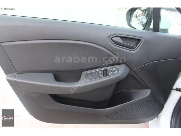 FIRSAT !! 2021 MODEL HATASIZ BOYASIZ RENAULT CLİO 1.0 Sce JOY