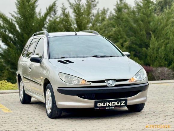 GÜNDÜZ GALERİDEN BAKIMLI HATASIZ AİLE ARACI