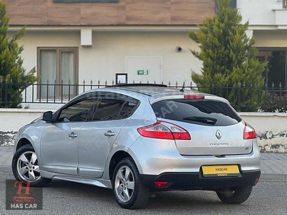 HAS~CAR'dan HATASIZ BOYASIZ SUNROOFLU HAYALET EKRAN