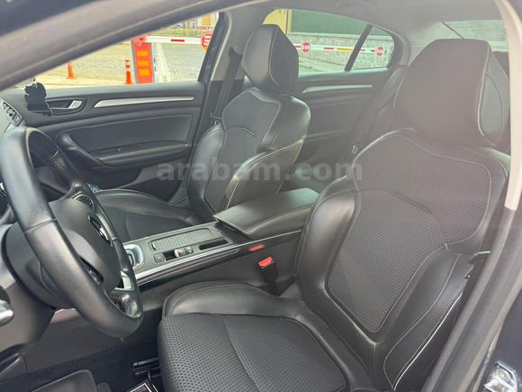 Renault Megane Düşük KM Özel Paket Temiz Araç