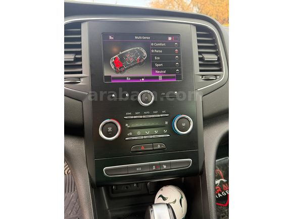 Renault Megane Düşük KM Özel Paket Temiz Araç