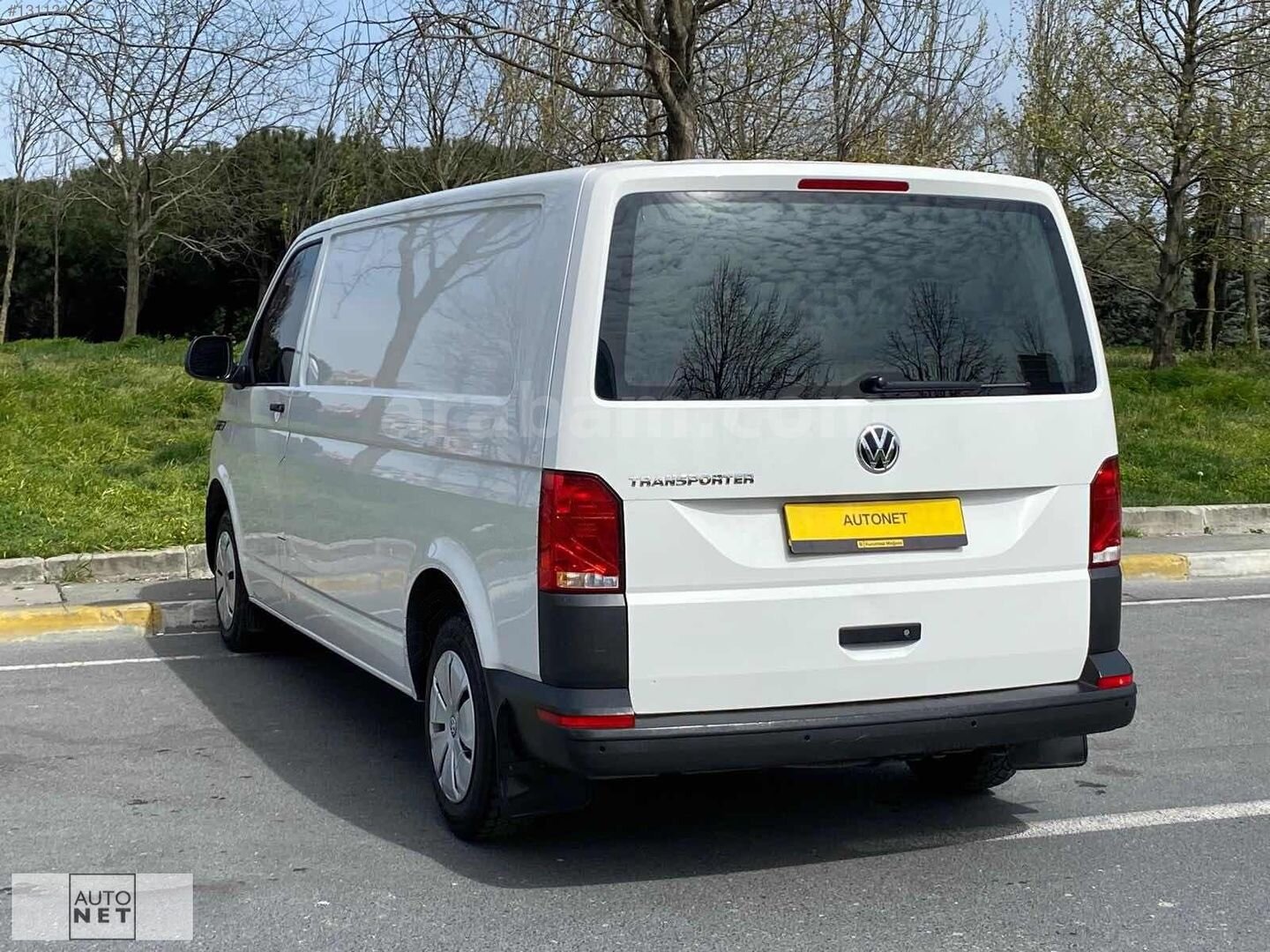 ORJİNAL 2024 VOLKS. TRANSPORTER 2.0 TDİ 110 HP UZUN ŞASİ 2