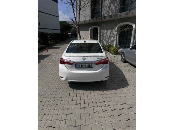 Sahibinden Toyota Corolla 1.4 D-4D Touch 2015 Model 