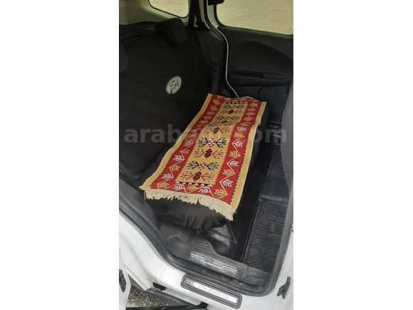 Sahibinden Ford Tourneo Courier 1.5 TDCi Titanium Plus 2022 Model