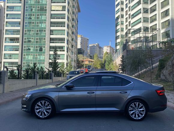 Sahibinden Skoda SuperB 1.5 TSI Prestige 2022 Model 