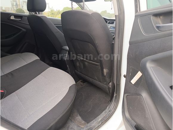 2015 model Hyundai i20 1.2 Style Cam tavanlı