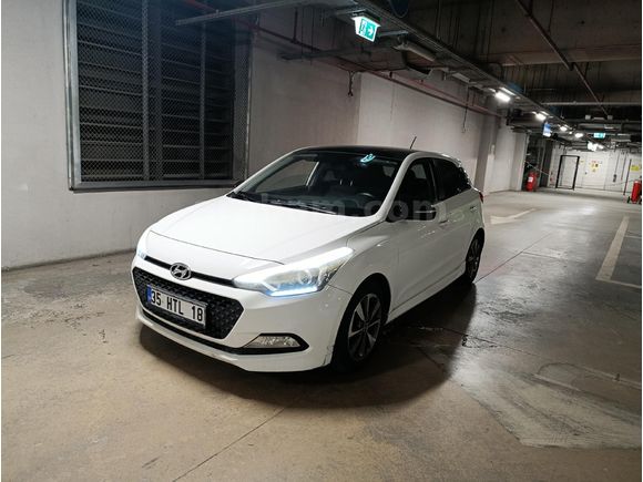 2015 model Hyundai i20 1.2 Style Cam tavanlı
