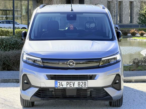 Sahibinden Opel Combo 1.5 CDTI Edition 2025 Model 