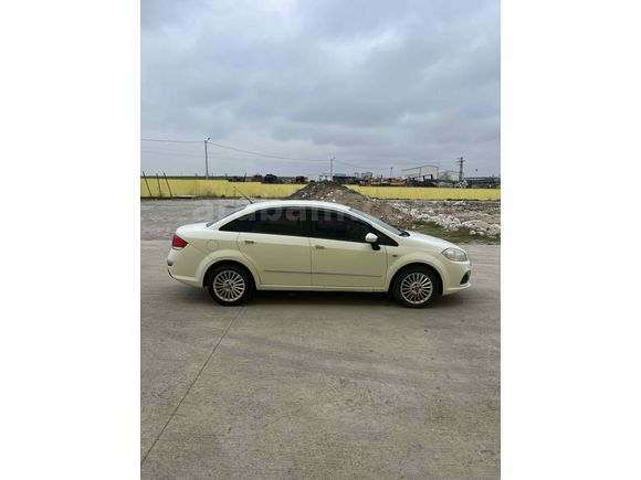Sahibinden Fiat Linea 1.3 Multijet Lounge 2015 Model  216.000 km Beyaz