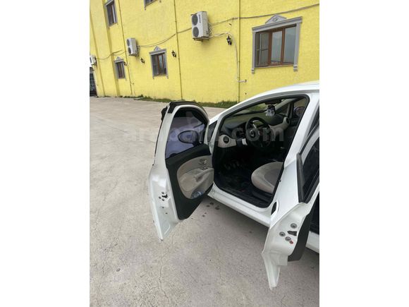 Sahibinden Fiat Linea 1.3 Multijet Lounge 2015 Model  216.000 km Beyaz