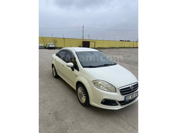 Sahibinden Fiat Linea 1.3 Multijet Lounge 2015 Model  216.000 km Beyaz