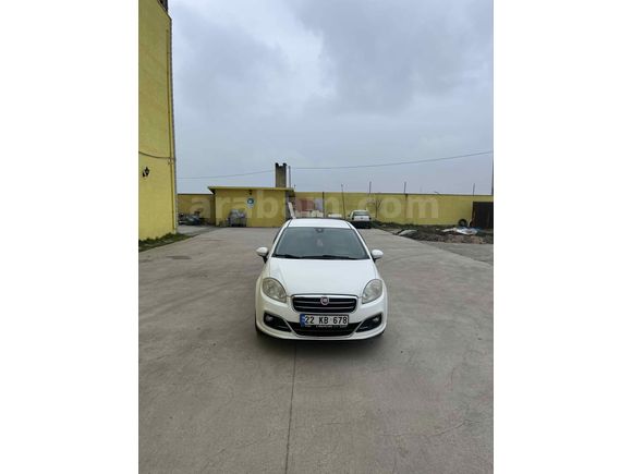 Sahibinden Fiat Linea 1.3 Multijet Lounge 2015 Model  216.000 km Beyaz