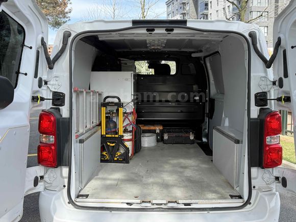 Sahibinden Opel Vivaro 2.0 CDTI Ultimate 2025 Model 
