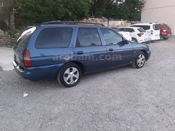 Sahibinden Ford Escort 1.6 CLX 1999 Model 