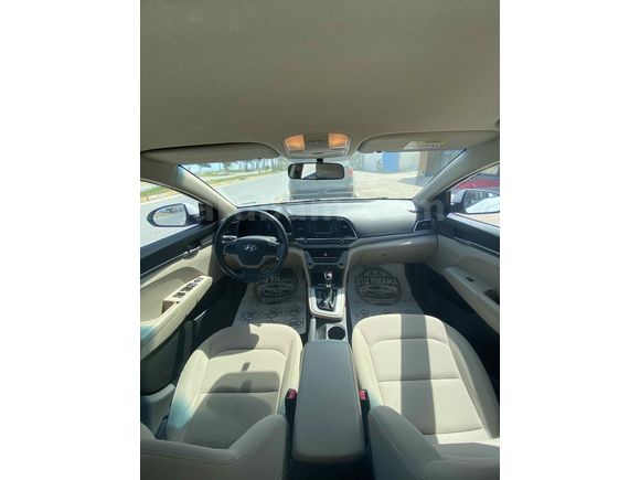 Sahibinden Hyundai Elantra 1.6 CRDi Style Plus 2017 Model 
