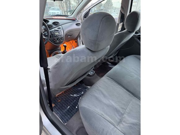 Ford Focus 1.6 Ghia  Sanruflu