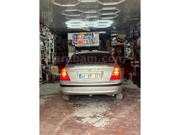 Sahibinden Hyundai Elantra 1.6 GLS 2004 Model