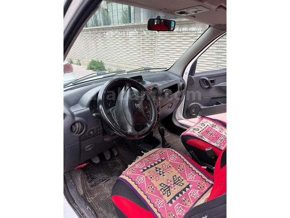 Sahibinden Peugeot Partner 1.9 D 2003 Model