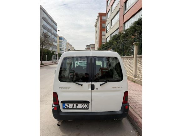 Sahibinden Peugeot Partner 1.9 D 2003 Model