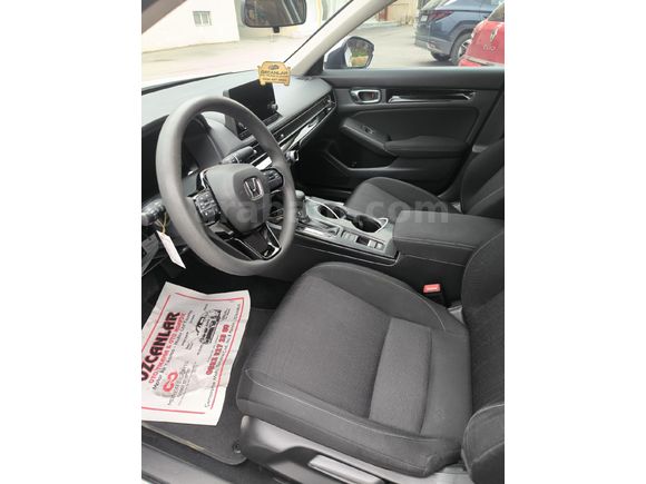 Sahibinden Honda Civic 1.5 i-VTEC Eco Premium 2022 Model