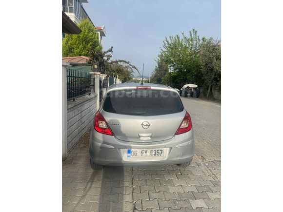 Sahibinden Opel Corsa 1.4 Twinport Active 2013 Model 