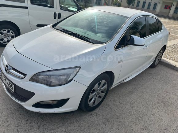 Sahibinden Opel Astra 1.4 T Edition Plus 2019 Model  205.000 km Beyaz