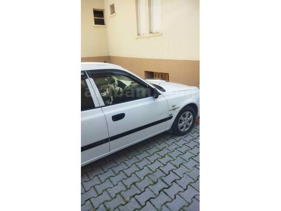 Sahibinden Hyundai Accent 1.5 CRDi Admire 2005 Model 