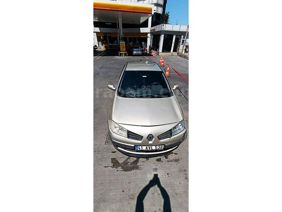 Sahibinden Renault Megane 1.5 dCi Exception 2009 Model  295.000 km Kahverengi