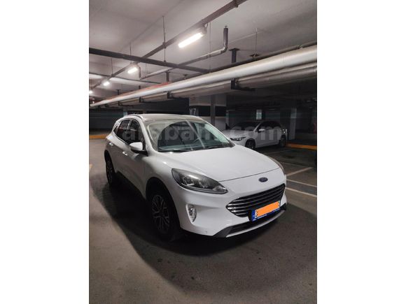 Sahibinden Ford Kuga 1.5 EcoBoost Titanium 2023 Model  22.200 km Beyaz