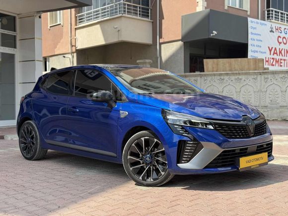 2023 RENAULT CLİO ALPİNE 45BİN KM SERVİS BAKIMLI HATASIZ-BOYASIZ