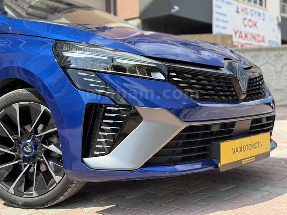 2023 RENAULT CLİO ALPİNE 45BİN KM SERVİS BAKIMLI HATASIZ-BOYASIZ