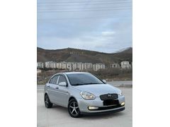 Sahibinden Hyundai Accent Era 1.5 CRDi-VGT Team 2008 Model  327.000 km Gri (Gümüş)