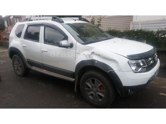 Sahibinden Dacia Duster 1.5 dCi Laureate 4*4 2016 Model