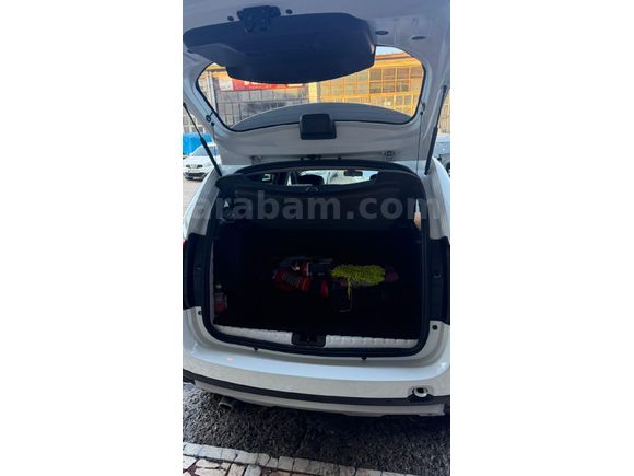 Sahibinden Dacia Duster 1.5 dCi Laureate 4*4 2016 Model