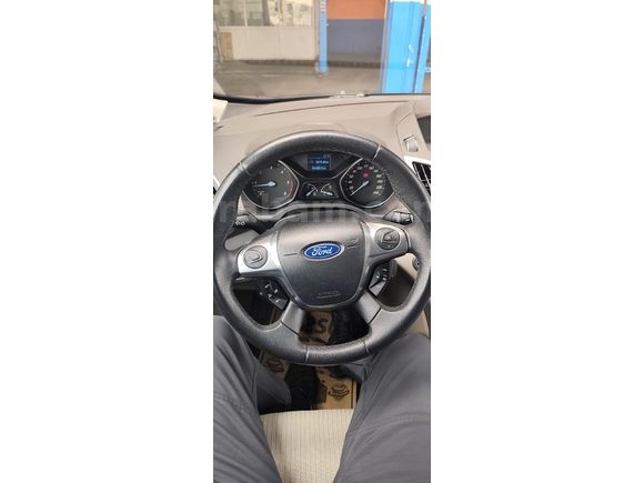 Sıfır tadında sadece 49000 km de.